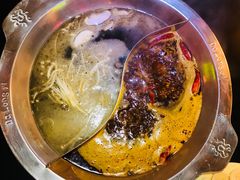 -大龙辣火锅·龙虾·烧烤(湖滨新天地店)