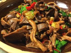 陈坛酱椒焖鸡杂-井水小厨·湘菜(活力广场店)