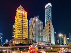 -陆家嘴空中步行连廊