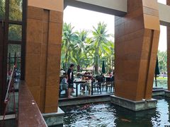 -三亚湾海居铂尔曼度假酒店