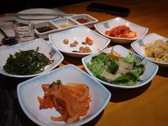 小菜-唯成•韩国炭火烤肉 유성고기