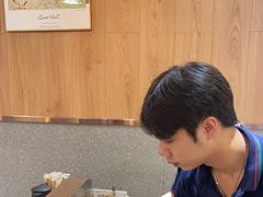 -围炉肉舍丹东海鲜烤肉·烤活鳗(步行街店)