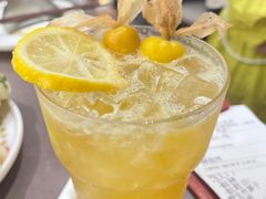 -锅飘飘·东北铁锅炖(雨花客厅店)