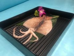 烤整只鱿鱼-烤路里·韩国品质自助烤肉(石路天虹4号店)