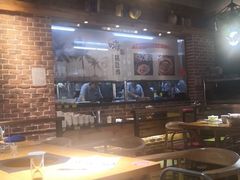 -洪氏嗨捞·广东猪肚鸡·椰子鸡火锅(西咸万象城店)