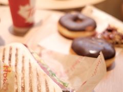 蒙特利尔牛肉恰巴塔-Tims天好咖啡(江干万象城店)