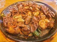 -老东镇啤酒屋海鲜加工·蒸汽海鲜·海鲜烧烤(台东店)