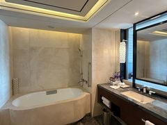 -舟山希尔顿酒店