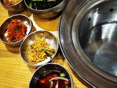 餐前小菜-姜虎东白丁烤肉(虹桥天地店)