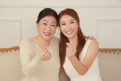 -时光纪亲子全家福照相馆(静安店母女写真父母纪念照)