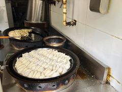 -胡记锅贴·沪上游子老鸭粉丝汤(太原路店)
