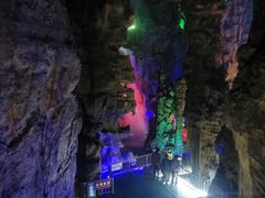-泰安地下龙宫景区