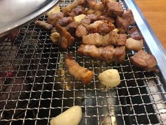 -肉甲韩国木炭烤肉(新壹街1店)