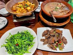 -董厨煨汤馆(车站路店)
