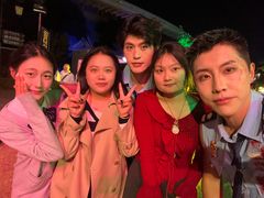 -七彩云南欢乐世界