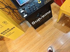 -伯爵·沉浸式超级密室·直营店