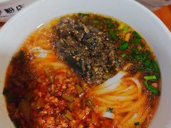 -矮子粉店1985·长沙米粉(湘春路店)
