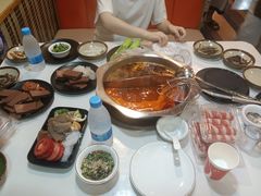 -尚品海鲜肥牛自助火锅(湖明店)