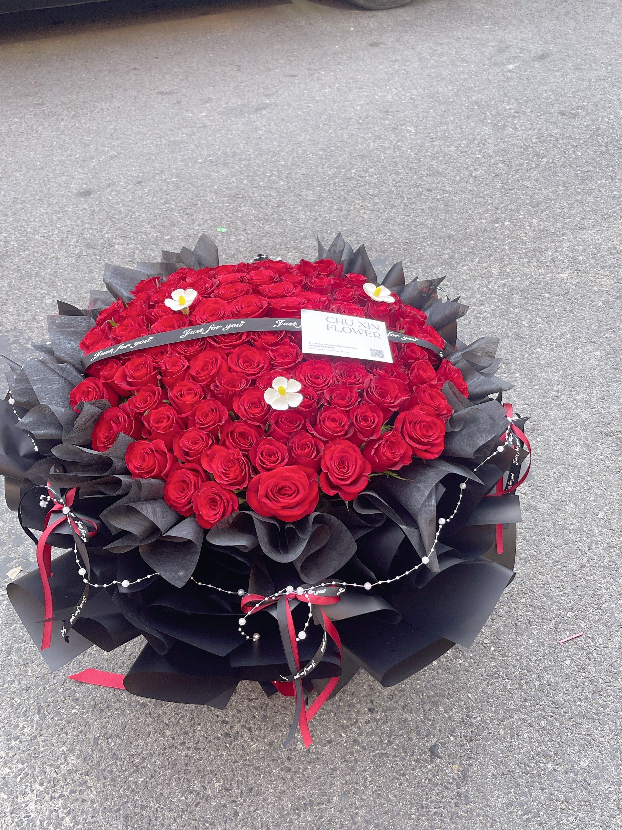 99朵高原红玫瑰