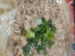招牌手工剁肉汤粉-吴一川牛腩粉(西村店)