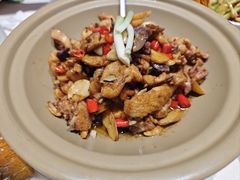 -绿草地·湘菜(7mall店)