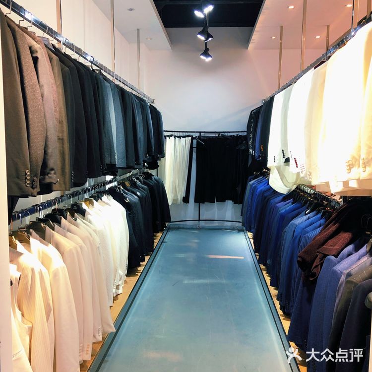 听说梦想城搬家了-网红婚纱摄影工作室