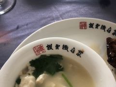 -披云山庄