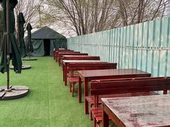 -亲兄弟真人CS团建拓展基地