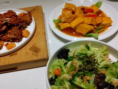 爆炒腰花-闫府私房菜·百年鲁菜(恒隆店)