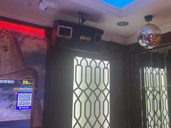 -骑士KTV(红谷滩万达店)