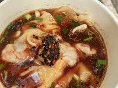酸麻辣馄饨-无名饺子店