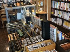 -晓风书屋(浙大紫金港店)