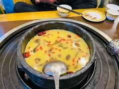 -峰瑞藏地美食·石锅鸡·牦牛肉(大昭寺品牌店)