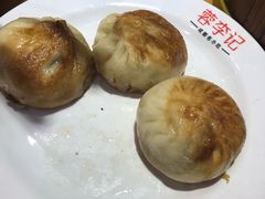 -蓉李记成都名小吃(二七万达店)