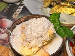 -饱嗝·小炒云南菜·见手青乌鸡汤锅(来凤街国创园店)