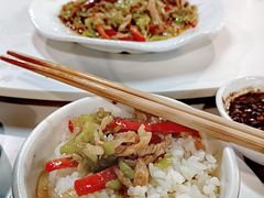 -菌海森林·非遗野生菌火锅(西山区滇池路摩根道店)
