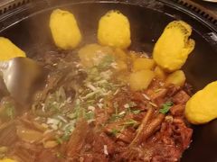 -万里闯关东铁锅炖菜馆(高新旗舰店)