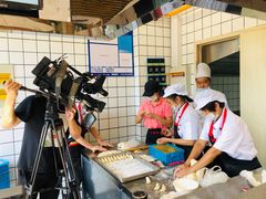 -小姜锅贴(凤凰街店)
