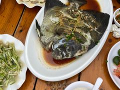 广式蒸燕子鱼-蓝湾碧波·老字号·疍家非遗海上餐厅