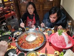 -谭鸭血老火锅(龙湖宝山天街店)
