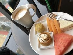 -广州天河希尔顿酒店