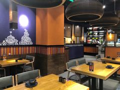 大堂-麦麦山云南菜(复地活力城店)