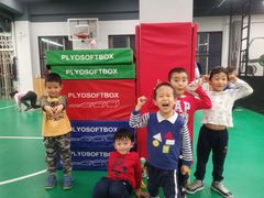 -悦动体能篮球羽毛球网球(三里河店)