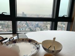 靠窗位-景月阁空中食府(希尔顿酒店)