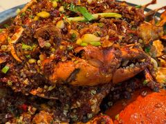 -凤凰路何眼镜香辣蟹(花果园店)