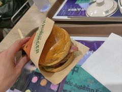 牛肉汉堡-魏家凉皮(博水商务大厦店)