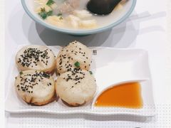 -小杨生煎(龙之梦购物中心店)