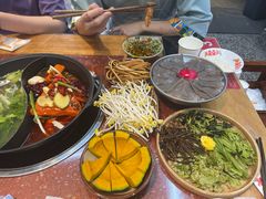 -赵美丽·重庆社区火锅·直营店(火车东站·中豪国际店)
