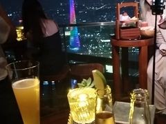 -广州柏悦酒店·悦吧·顶楼露天酒吧