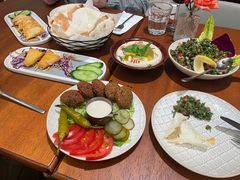 -ELI FALAFEL Lebanese&Mediterranean黎巴嫩美食(富城路店)